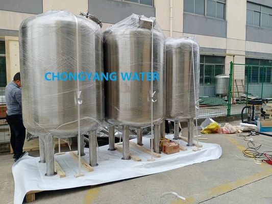 Tangki air industri yang dimurnikan Tangki pemurni air yang terisolasi dari stainless steel